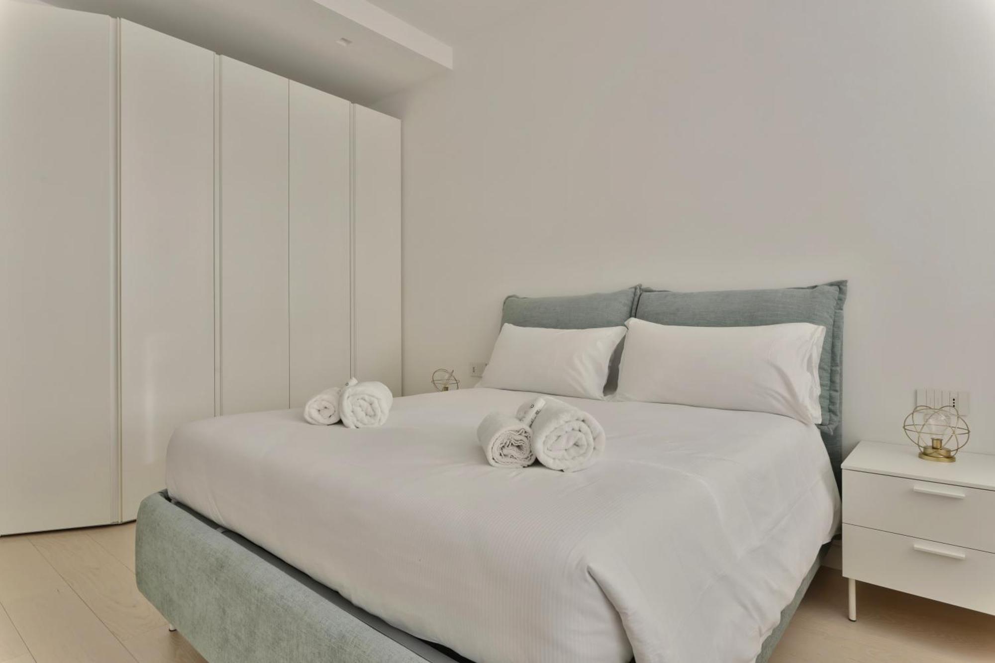 דירות מילאנו Joivy Splendid Flat Near The Duomo מראה חיצוני תמונה