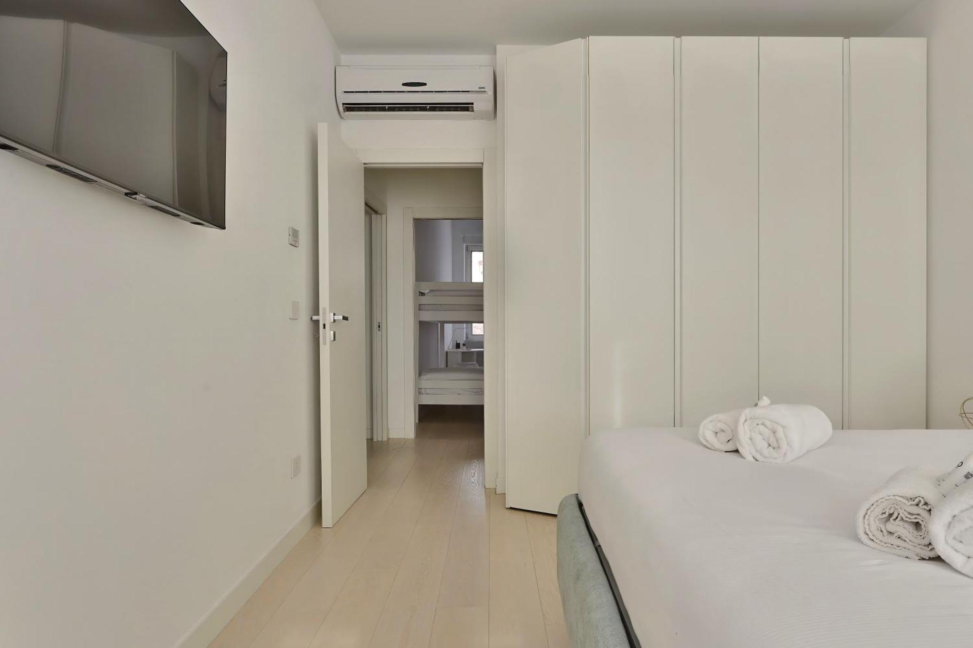 דירות מילאנו Joivy Splendid Flat Near The Duomo מראה חיצוני תמונה